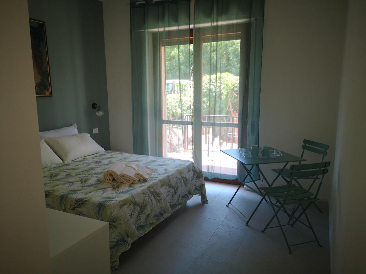 Il Giardino Di Anna - Charming Rooms In كالياري المظهر الخارجي الصورة
