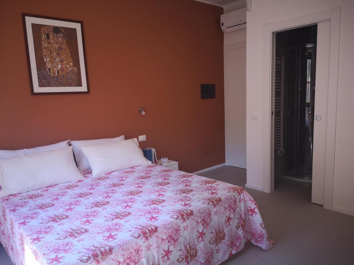Il Giardino Di Anna - Charming Rooms In كالياري المظهر الخارجي الصورة