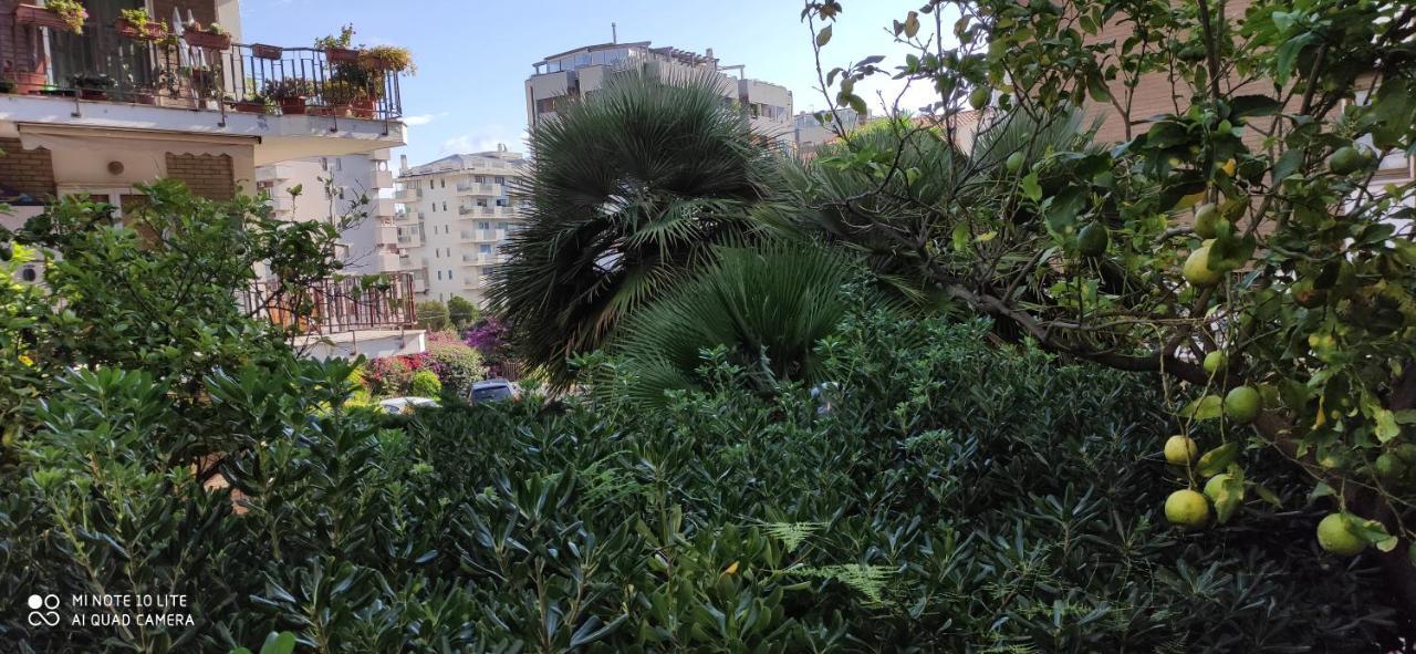 Il Giardino Di Anna - Charming Rooms In كالياري المظهر الخارجي الصورة